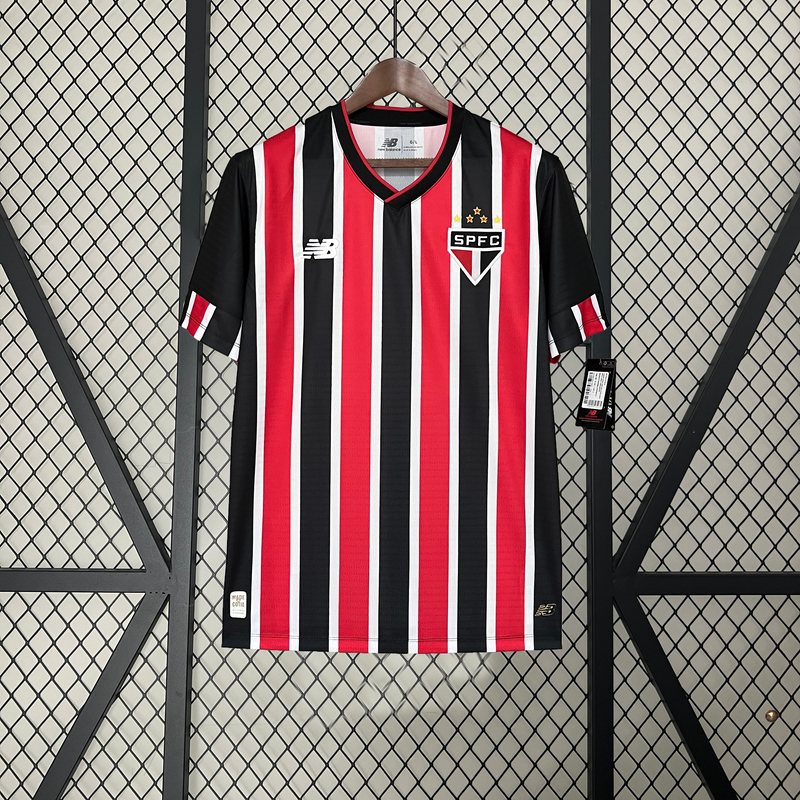 São Paulo 24-25 Away