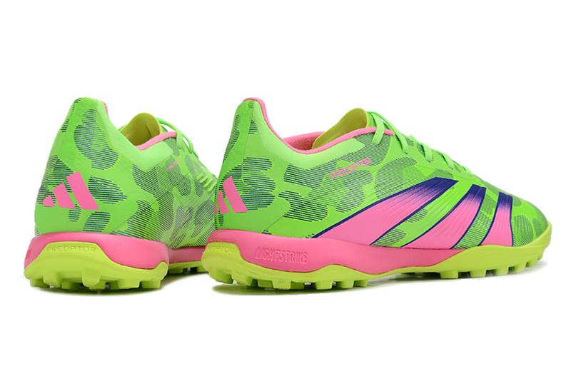 Chuteira Predator 24 Elite TF Society - Verde e Rosa