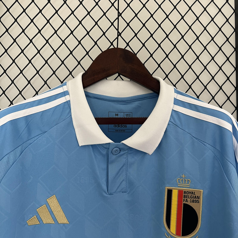 Bélgica 24-25 away