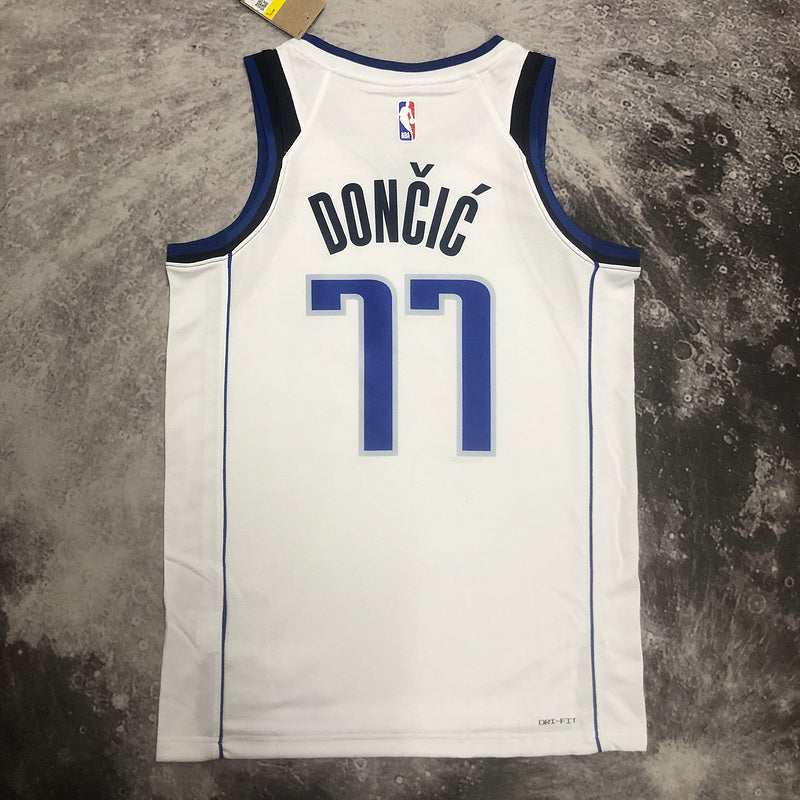 NBA Dallas Mavericks DONCIC 77 WHITE