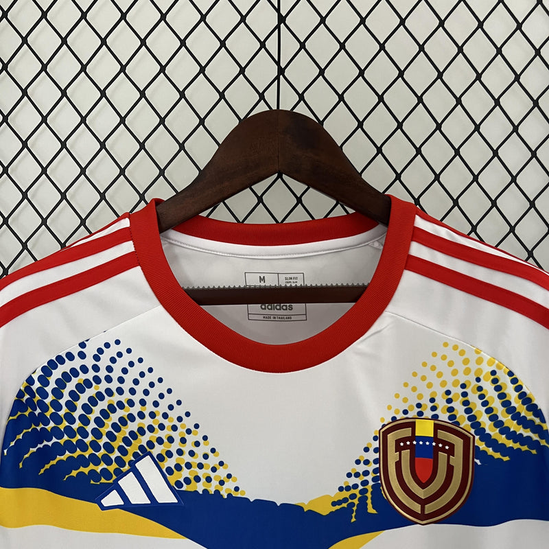 Venezuela 24-25 Away