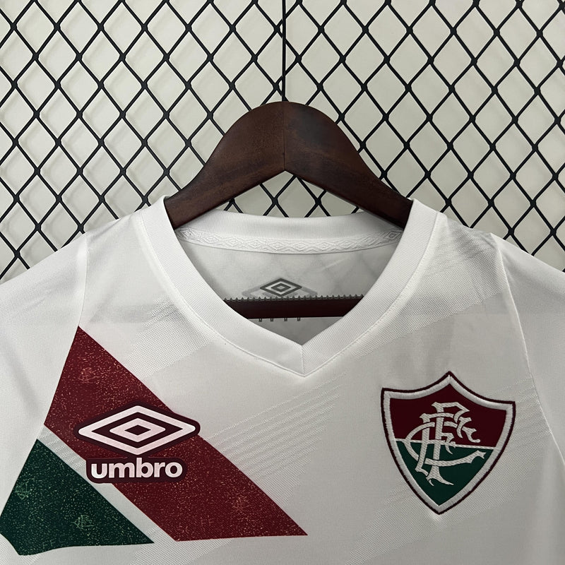 Fluminense 24-25 away